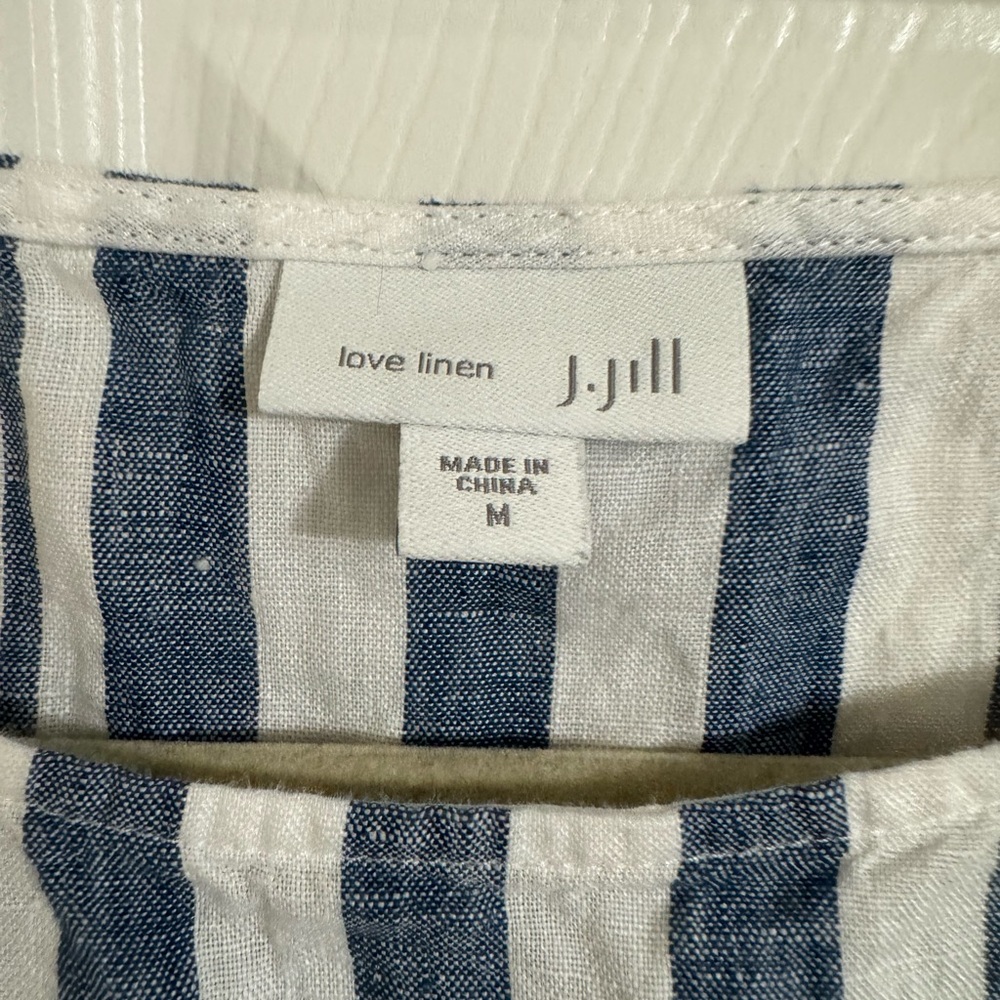 J Jill linen Striped Sleeveless Top in Blue and White - Picture 2 of 7